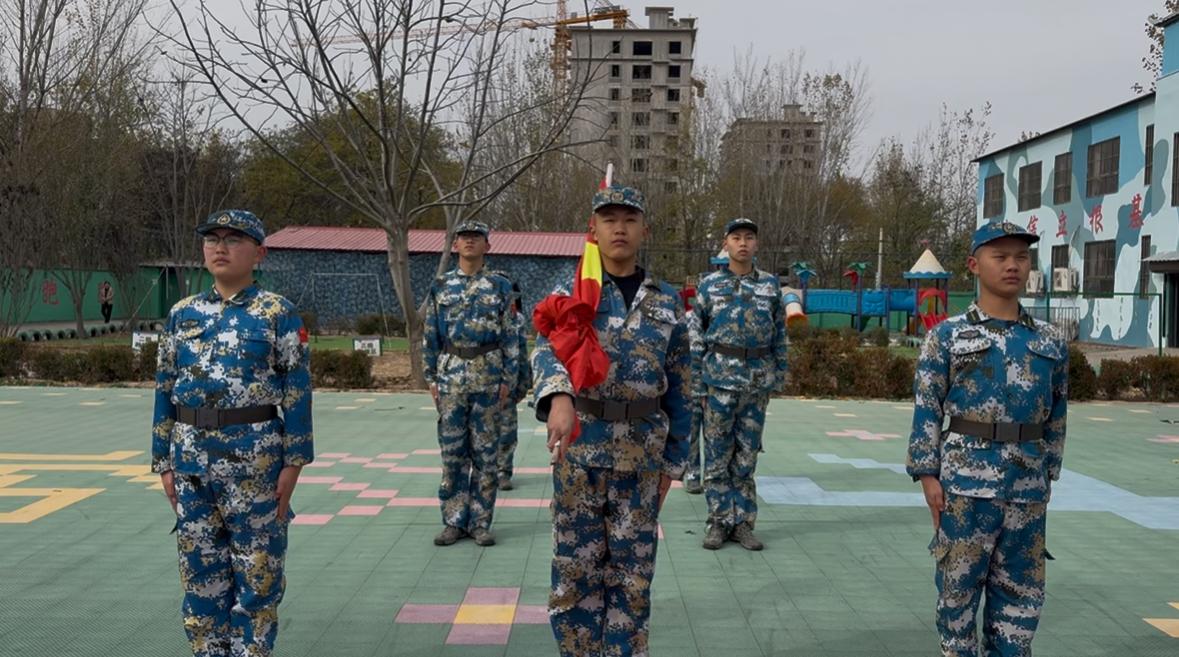 特训铸魂，国旗领航