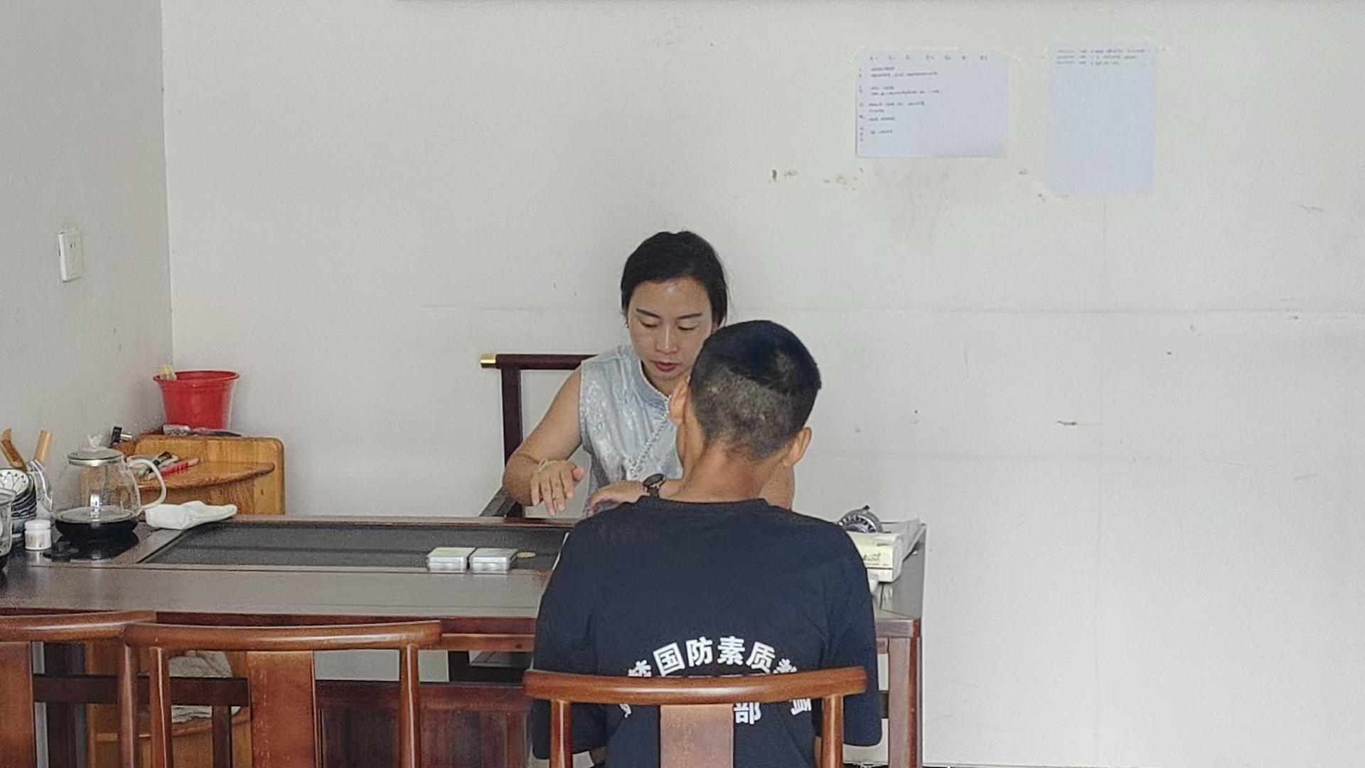一对一心理疏导：读懂少年心事，护航心理健康